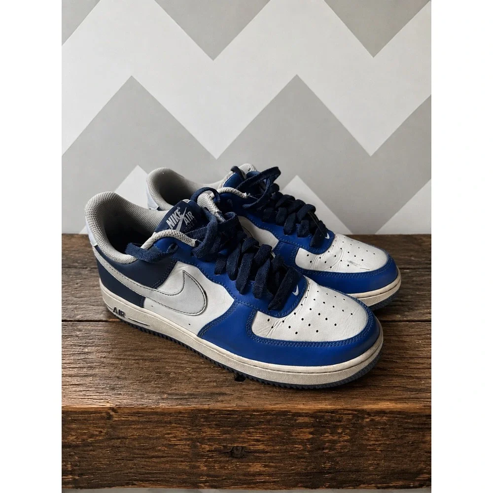 Nike Air Force 1 Low White Royal Blue Leather Sneakers Size 8 FQ8825-100